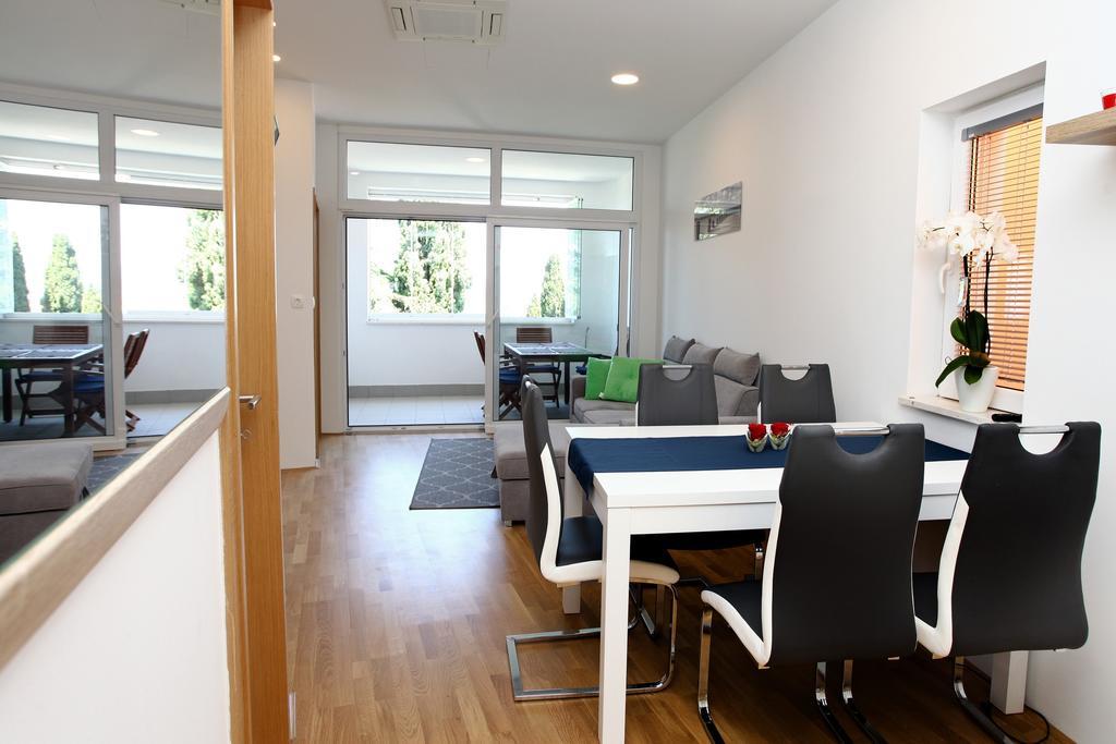 San Simon Sea View Apartment Ll Ізола Екстер'єр фото