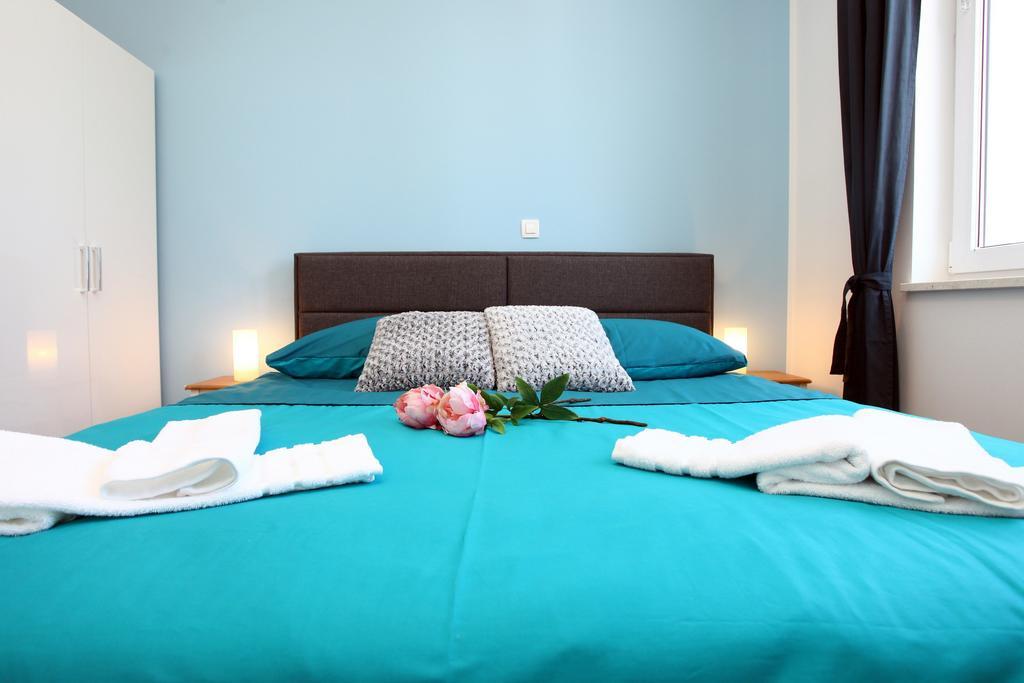 San Simon Sea View Apartment Ll Ізола Екстер'єр фото